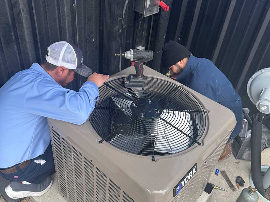 Expert AC Repair Service in Universal City